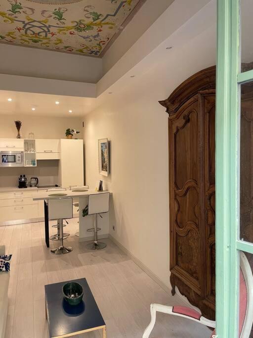 Luxury Apartment In The Heart Of Old Town Nice. Zewnętrze zdjęcie