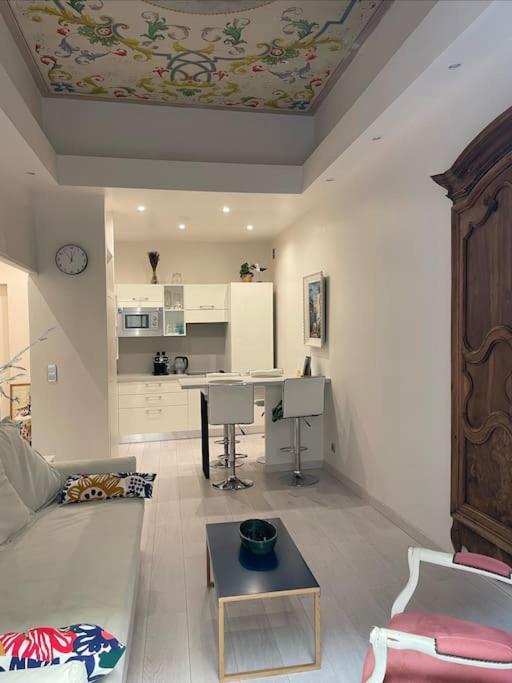 Luxury Apartment In The Heart Of Old Town Nice. Zewnętrze zdjęcie